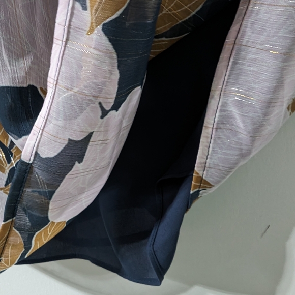 🌸 Daniel Rainn Fraya Blouse Floral Size S NWT STITCH FIX - Picture 5 of 6